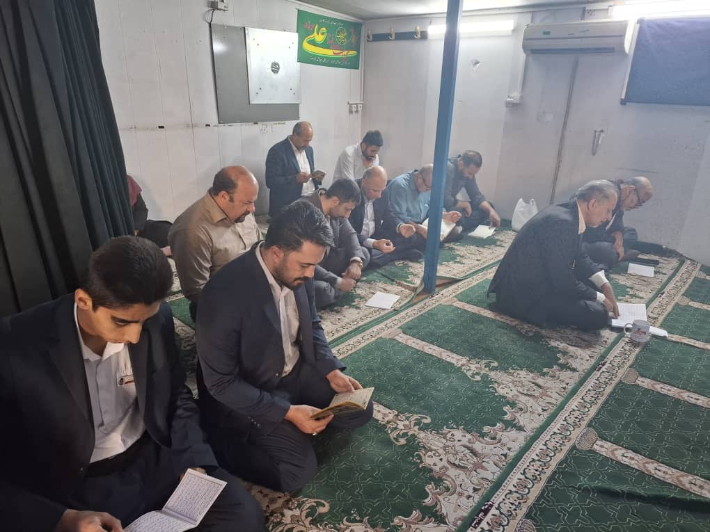 برگزاری مراسم زیارت عاشورا در بیمارستان امام سجاد(ع) شهریار